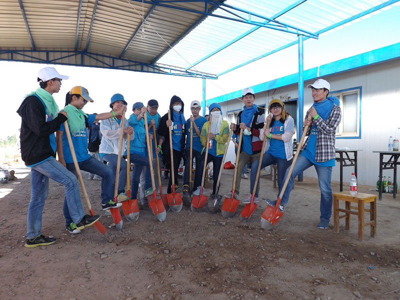 ���峿��΢�L�c��ů��ꖹ��еȴ����l��ɽ�����΄ա������󶴡�