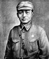 ������(1905��1933)���ֆ����ؑc���_�h�ˡ�1925��12�¿���V���S��܊У3�ڲ����ƣ�1926�ꮅ�I����У����4��5��6�ڽ̹١�1932�궬�·�������܊��17܊25����75�õ�149�F��У�F�L���v���ݓ��γǷ���1933��3�£��ʲ��S��꠱��Ϻӱ�������ǰ�ڌ��oĸ�H�����һ�����зQ������܊ռ�I�˖|��ʡ���F���M���L�ǣ����������Σ�������ʲ����ϣ����c��܊�������𶷣������ԃ������3��11�գ������ںӱ�ʡ�ű�������܊�����������Џ��������r��28�q���˺󣬇�������׷������܊�ٌ���