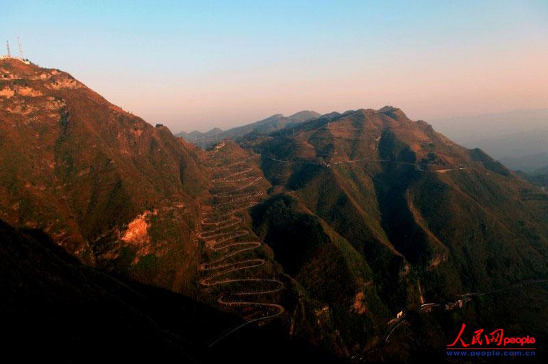 ��¡��24���ա�֮������ꐁ��֔zӰ��