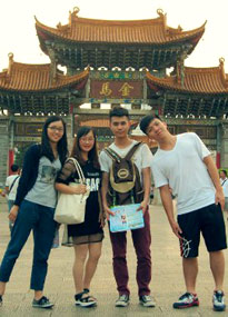 �Ͼ�ؔ����Wһ��һ·���`С�M��������������������`